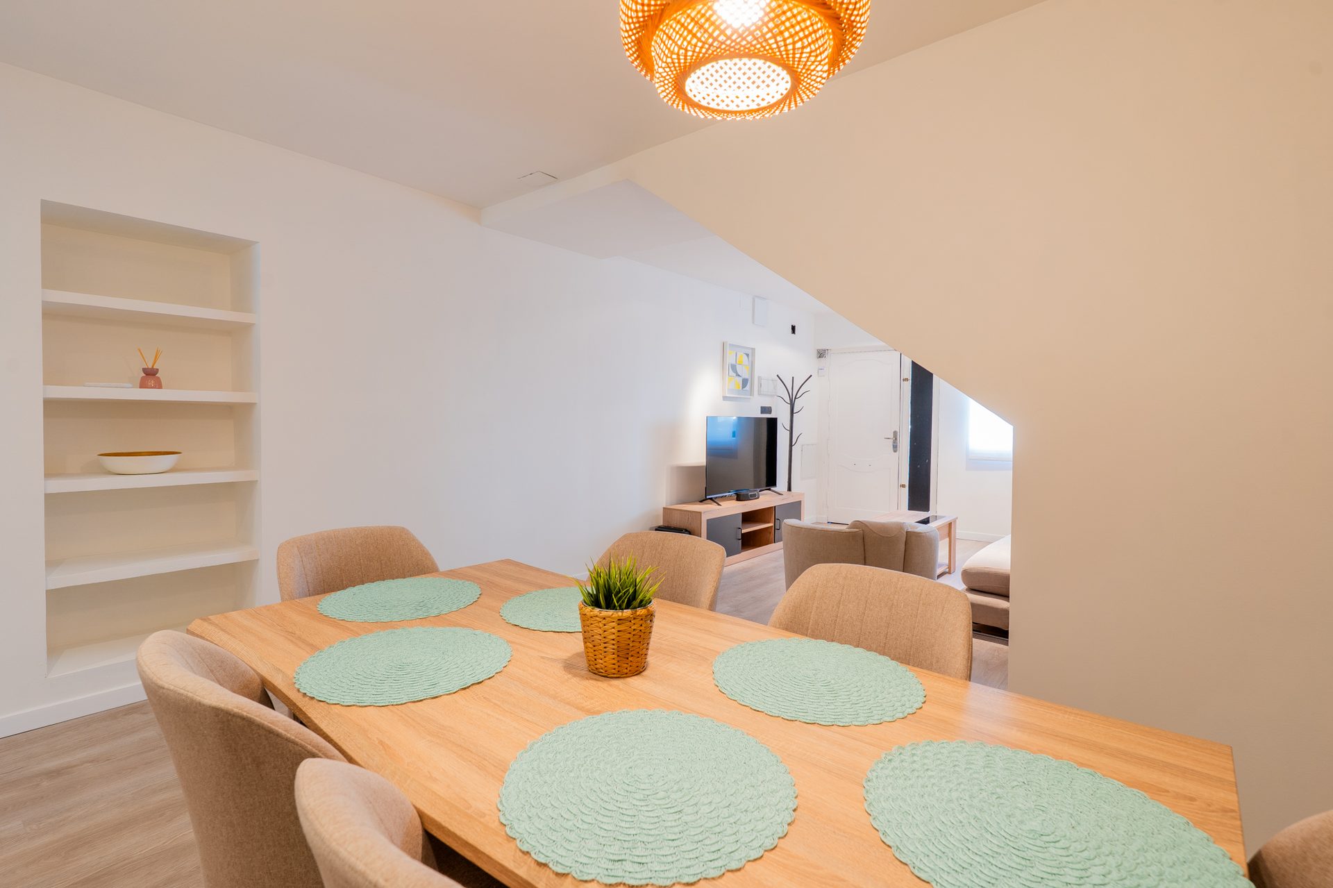 Comedor de Elcano Living