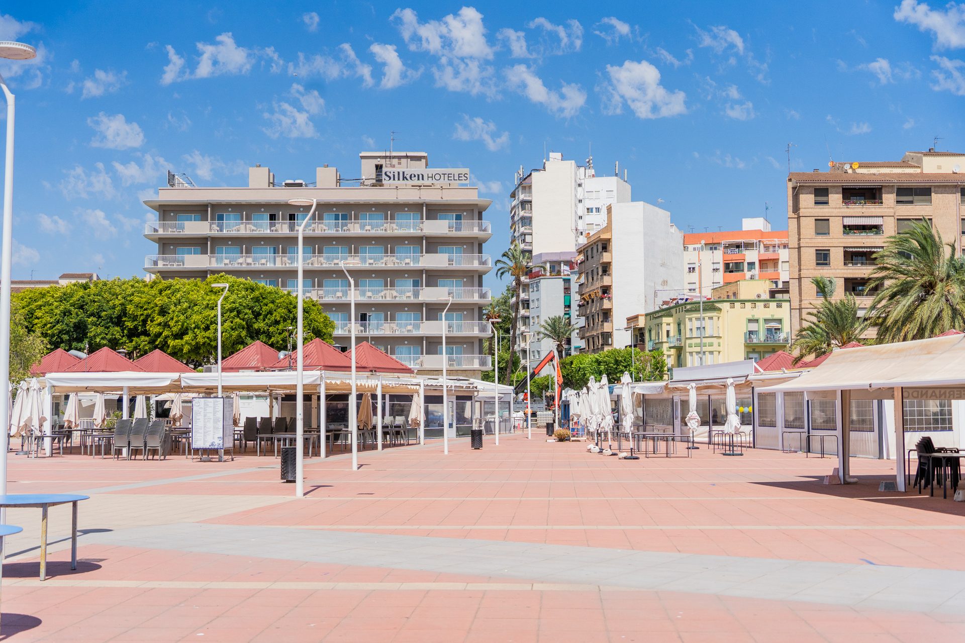 Terrazas y paseo del Grao de Castellón